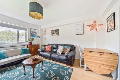 3 bedroom apartment for sale, Denmark Hill Estate, Camberwell, London