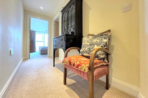 2 bedroom apartment for sale, Hammond Way, Cirencester, Gloucestershire, GL7