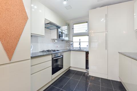 4 bedroom flat to rent, Selkirk Road Tooting SW17