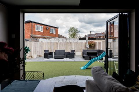 24 Ashley Road, Hindley Green, Wigan, WN2 4HG