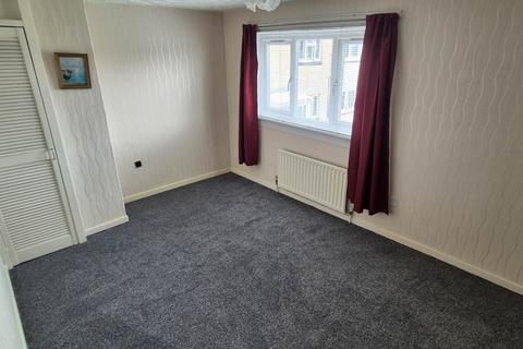 2 bedroom terraced house to rent, Oxford Drive, Linwood