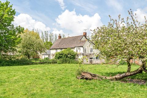 4 bedroom detached house for sale, Cullompton, Devon