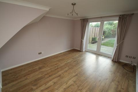2 bedroom townhouse to rent, Durban Road, Leicester LE4