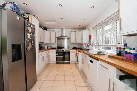 6 bedroom terraced house for sale, Balfour Road, ILFORD, IG1