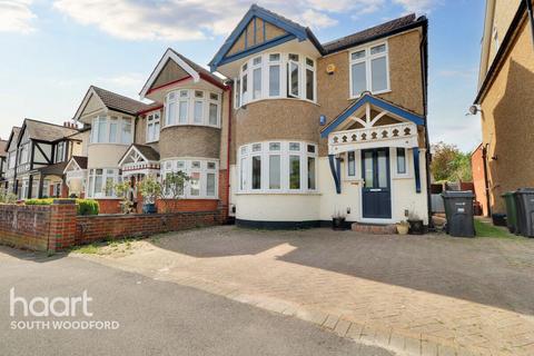 4 bedroom semi-detached house for sale, Darnley Road, Woodford Green