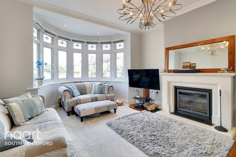 30 Darnley Road, Woodford Green, IG8 9HY