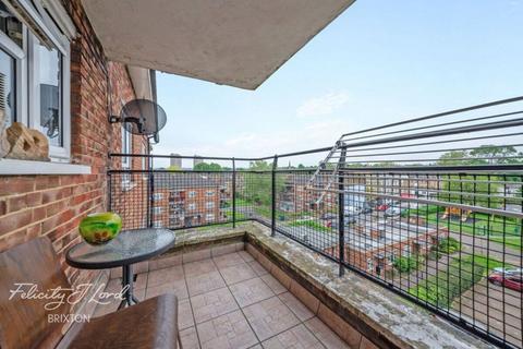 2 bedroom flat for sale, Effra Parade, London, SW2