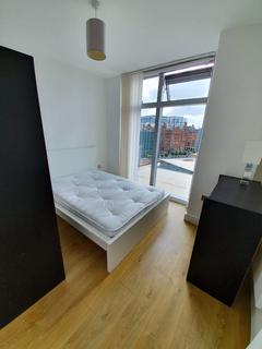 2 bedroom flat to rent, 1 Watson Street, Manchester, M3