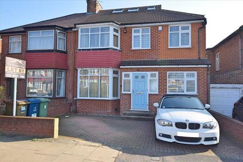 5 bedroom semi-detached house for sale, St. Andrews Drive, Stanmore, Stanmore