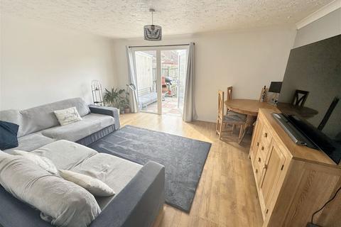 3 bedroom terraced house for sale, Fair Field Close, Soham, Ely, CB7 5EU