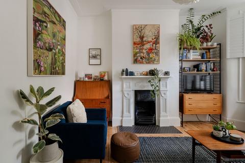 172 Richmond Road, Leytonstone, London, E11 4BS