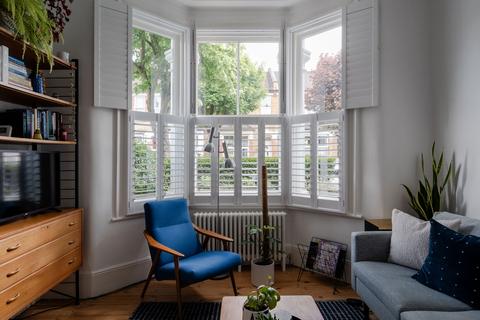 172 Richmond Road, Leytonstone, London, E11 4BS