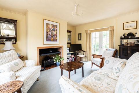3 bedroom cottage for sale, Newland, Witney, OX28