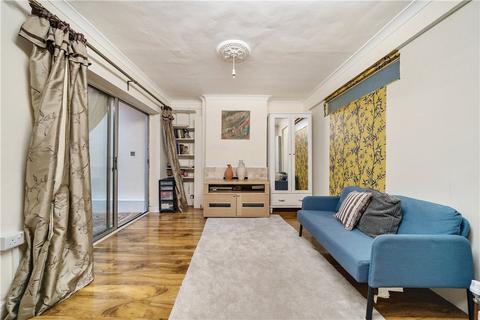 5 Woodhouse Avenue, Perivale, Greenford, UB6 8LE