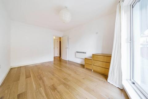 2 bedroom flat for sale, Steedman Street, Elephant and Castle, London, SE17