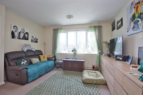 1 bedroom flat for sale, Firs Lane, Folkestone, CT19