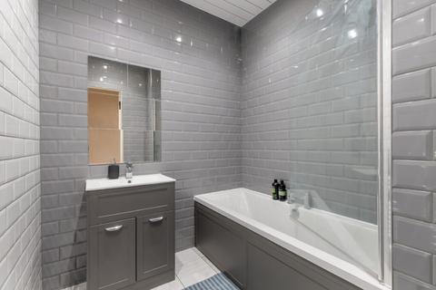 1f3, 18 Brougham Place, Edinburgh, EH3 9JU