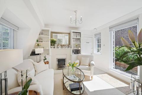 1 bedroom flat for sale, Caversham Mews, Chelsea, London, SW3