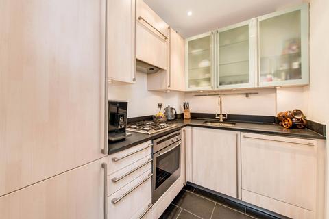 1 bedroom flat to rent, Evelyn Gardens, South Kensington, London, SW7