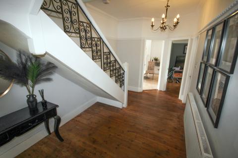 3 Bargate Avenue, Grimsby, DN32 0EB