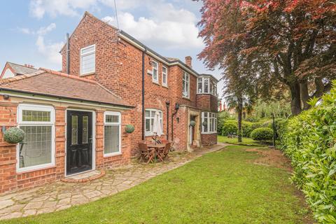 3 Bargate Avenue, Grimsby, DN32 0EB