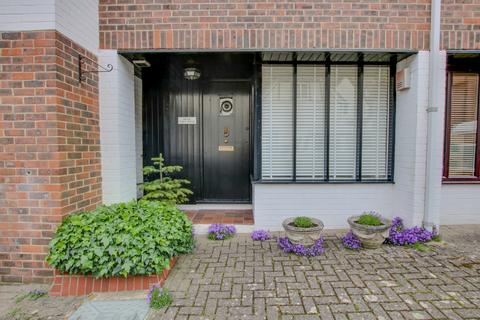 3 bedroom townhouse for sale, BISHOP'S WALTHAM - NO FORWARD CHAIN