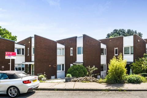 3 bedroom terraced house for sale, Cantley Gardens, Crystal Palace