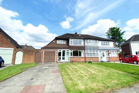 3 bedroom semi-detached house for sale, Greenfields Crescent, Wigan, WN4