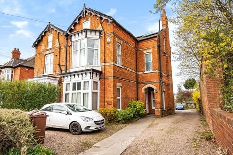 1 bedroom in a house share to rent, 57 St. Catherines, Lincoln, Lincolnshire, LN5
