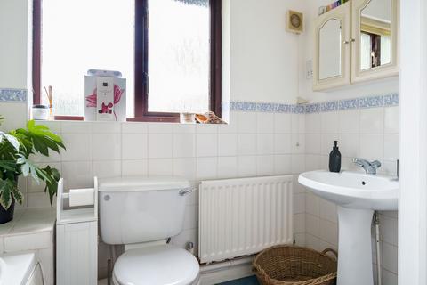 24 Ivy Close, Winchester, SO22 4QR