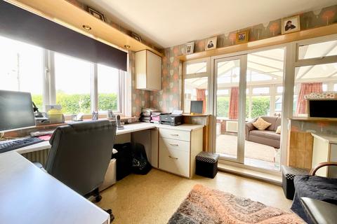 1 Chepstow Road, Gwernesney, Usk, NP15 1ES