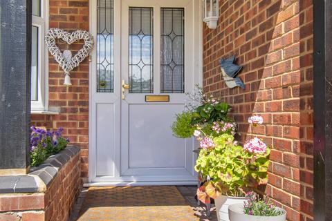 2 bedroom detached bungalow for sale, The Crescent, Earley, Reading, Berkshire