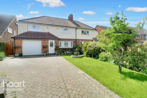 3 bedroom semi-detached house for sale, Robjohns Road, Chelmsford