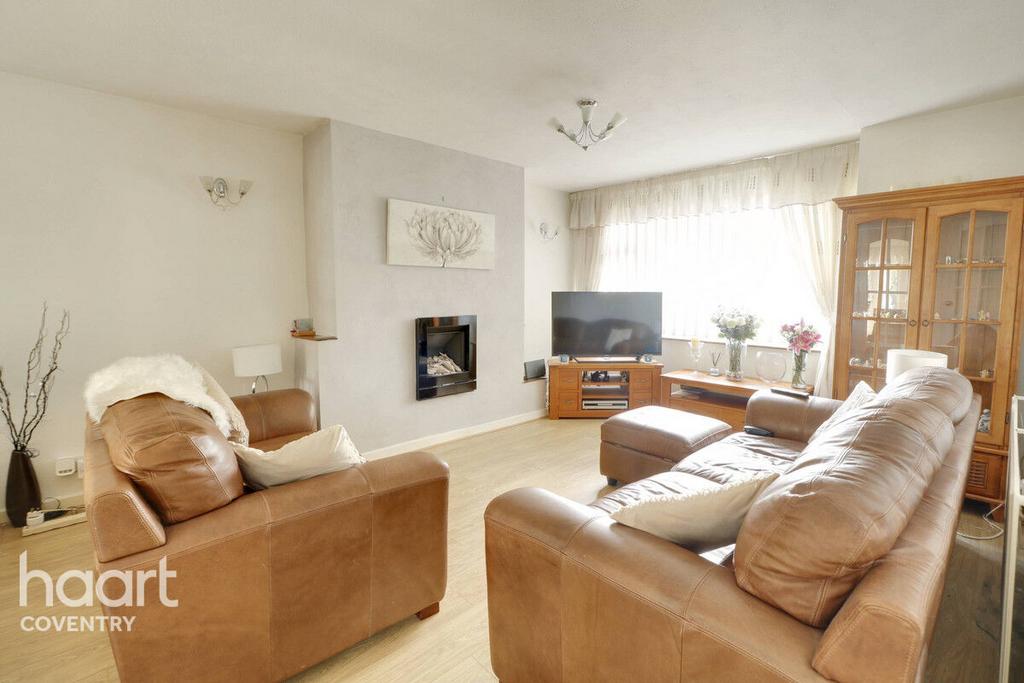 Shirley Road, Coventry 3 bed semidetached house for sale £300,000