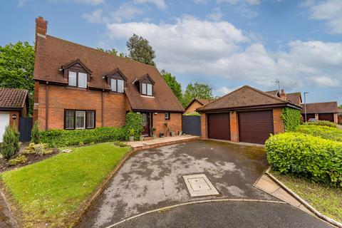 4 bedroom detached house for sale, Pangbourne Close, Appleton, WA4