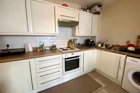 2 bedroom penthouse to rent, Eastleigh, Hampshire SO50