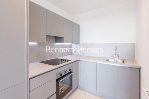 1 bedroom apartment to rent, Shearwater Drive, Hampstead NW9