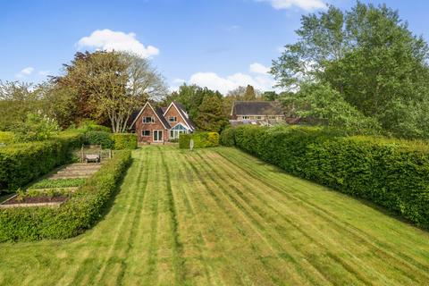 4 bedroom detached house for sale, Hawthorn Close, Micheldever, Winchester, Hampshire, SO21