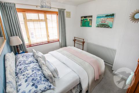 15 Sladebrook Road, London, SE3 8LT