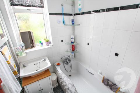 15 Sladebrook Road, London, SE3 8LT