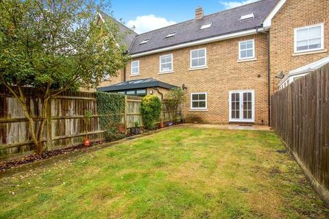 12 Gatcombe Crescent, Ascot, SL5 7HA