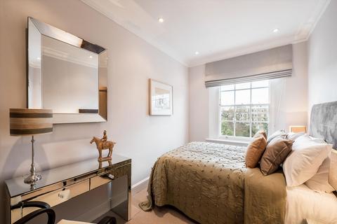3 bedroom flat to rent, Onslow Square, London, SW7