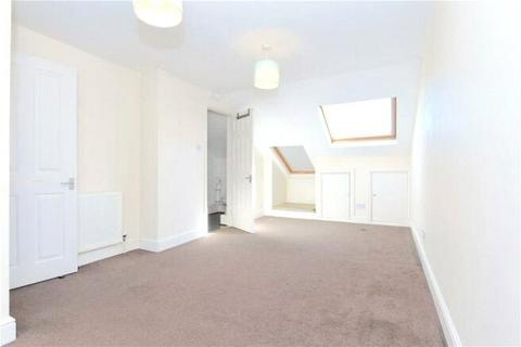 3 bedroom semi-detached house to rent, Falkland Road, Barnet, Hertfordshire, EN5