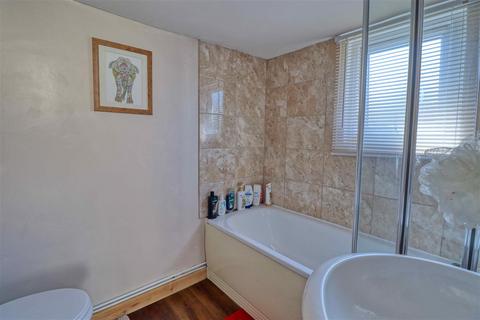 50 Crossfield Road, Clacton-on-sea, CO15 3QT
