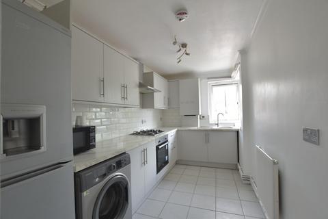 2 bedroom flat to rent, Cordwainers Walk, London E13