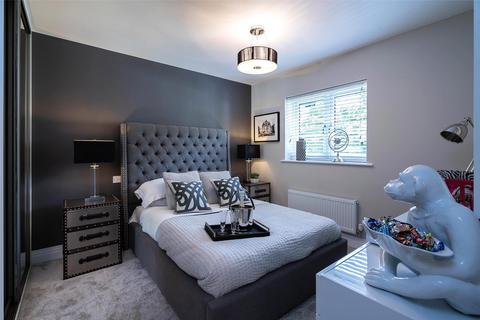 1 bedroom flat for sale, Walton Road, West Molesey, Surrey, KT8