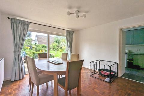 5 Moorlands Close, Brockenhurst, SO42 7QS