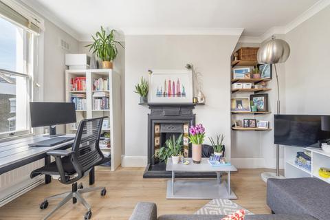 1 bedroom flat for sale, Pyrland Road, Newington Green, London