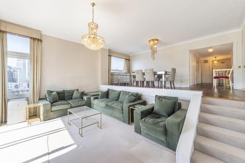 3 bedroom flat for sale, The Water Gardens, Burwood Place, London