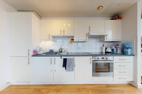 2 bedroom flat to rent, Whitby House, Marsh Wall, London